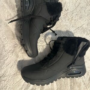 Skechers Black Ankle Boots with Fur Trim
